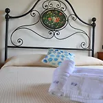 Otel Cala Buguto