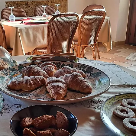 Cala Buguto Ξενοδοχείο *